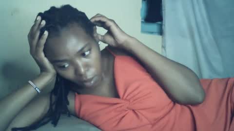 Snapshot of sexxy_curvy23 chatting on 07-07-26, 03:42 sexxy_curvy23 online show from 07-07-26, 03:42
