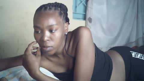 Snapshot of sexxy_curvy23 chatting on 07-14-26, 04:17 sexxy_curvy23 online show from 07-14-26, 04:17