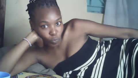Snapshot of sexxy_curvy23 chatting on 07-15-26, 05:51 sexxy_curvy23 online show from 07-15-26, 05:51