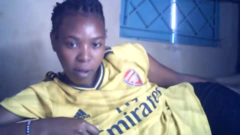 Snapshot of sexxy_curvy23 chatting on 08-04-26, 04:37 sexxy_curvy23 online show from 08-04-26, 04:37