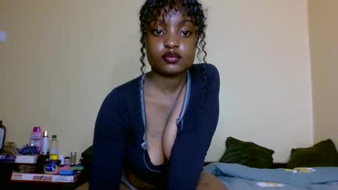 sexxy_daisyy online show from 10-17-25, 05:37