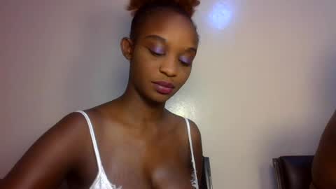 sexxy_divva online show from 06-14-26, 08:00