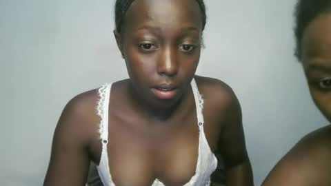 sexxy_kyla online show from 10-13-25, 07:58
