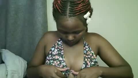 sexxy_lynne online show from 09-17-25, 02:08