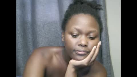sexxy_lynne online show from 10-01-25, 05:57