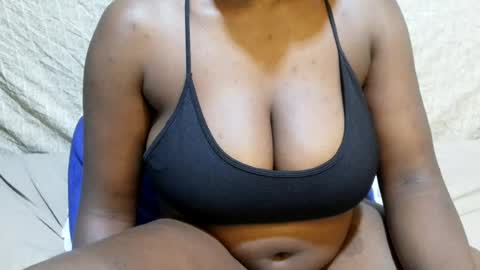 sexxy_maya1 online show from 07-08-26, 10:25