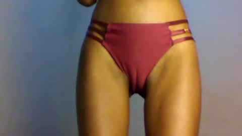 sexxy_natasha19 online show from 06-11-26, 07:56