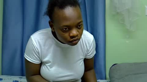 African Queen online show from 05-01-26, 03:33