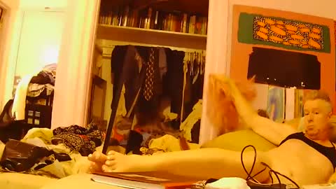 Domino Baby online show from 09-30-25, 02:27