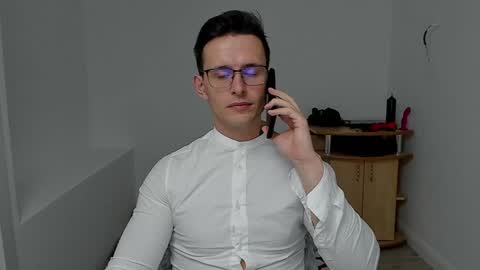 Sexxymuscles4U online show from 12-12-24, 05:59