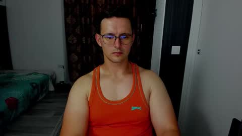 Sexxymuscles4U online show from 09-10-25, 12:05
