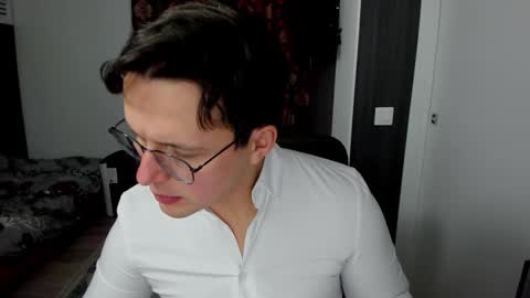 Sexxymuscles4U online show from 01-19-26, 12:42