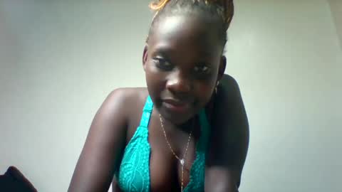 Snapshot of sexxyvajaina chatting on 01-27-25, 10:49 sexxyvajaina online show from 01-27-25, 10:49