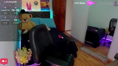 LUXURY online show from 03-16-26, 02:43