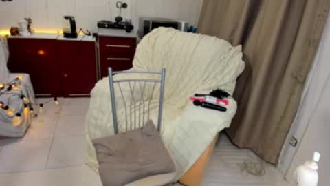 Alice online show from 02-10-25, 09:58