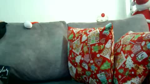 Snapshot of sexy_angelin4 chatting on 12-12-24, 08:21 Angelina Spencer online show from 12-12-24, 08:21