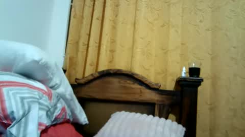 Snapshot of sexy_angelin4 chatting on 01-25-25, 04:23 Angelina Spencer online show from 01-25-25, 04:23