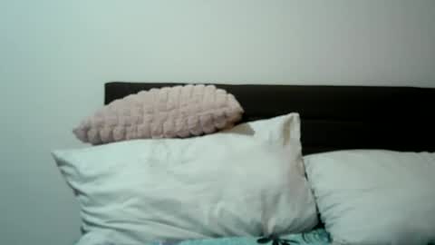 Snapshot of sexy_angelin4 chatting on 02-09-25, 12:06 Angelina Spencer online show from 02-09-25, 12:06
