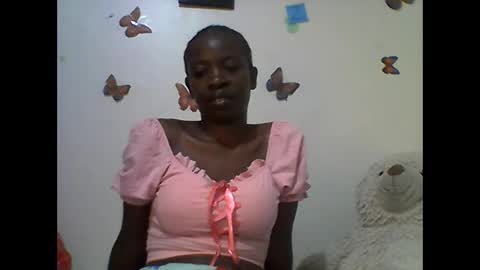 Snapshot of sexy_annbel chatting on 09-13-25, 10:26 Ann online show from 09-13-25, 10:26