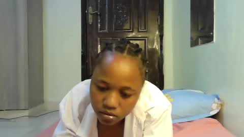 Snapshot of sexy_ariana_2 chatting on 01-29-25, 03:22 Ariana online show from 01-29-25, 03:22