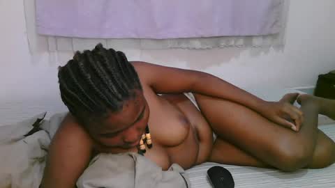 Snapshot of sexy_banice chatting on 07-26-26, 07:21 sexy_banice online show from 07-26-26, 07:21