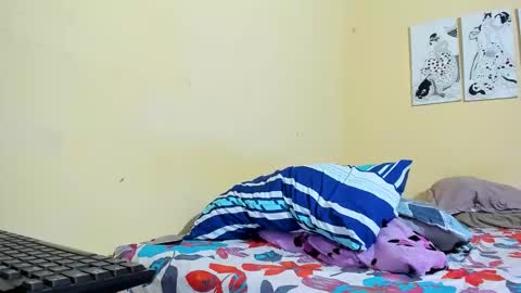 sexy_blondes_ online show from 05-19-26, 01:56
