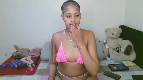 sexy_bluegirl online show from 05-05-26, 10:23