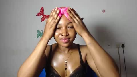 Snapshot of sexy_bluey247 chatting on 12-03-25, 07:49 sexy_bluey247 online show from 12-03-25, 07:49