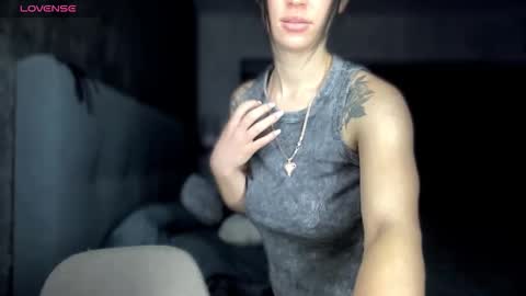 Kate online show from 01-06-26, 01:37