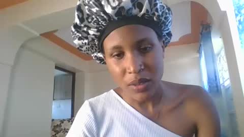 Snapshot of sexy_browniexx chatting on 01-14-25, 10:59 brownie online show from 01-14-25, 10:59