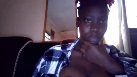 sexy_butty01 online show from 05-12-26, 09:28