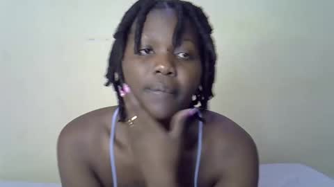 Snapshot of sexy_butty6 chatting on 09-13-25, 07:13 sexy_butty6 online show from 09-13-25, 07:13
