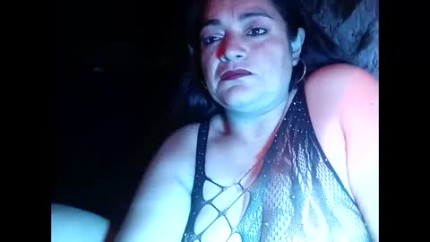 Snapshot of sexy_camy chatting on 02-25-25, 04:46 Camy Yamy online show from 02-25-25, 04:46