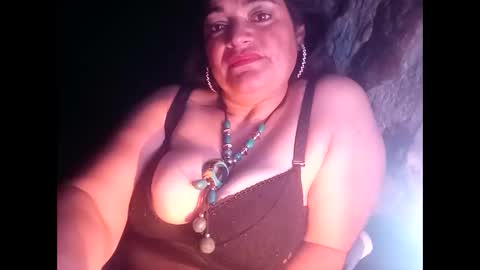 Snapshot of sexy_camy chatting on 03-02-25, 04:28 Camy Yamy online show from 03-02-25, 04:28
