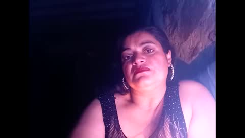 Snapshot of sexy_camy chatting on 03-03-25, 03:52 Camy Yamy online show from 03-03-25, 03:52
