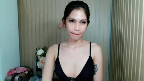 sexy_collins69 online show from 07-09-26, 06:01
