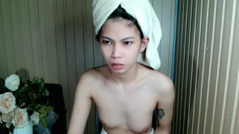sexy_collins69 online show from 07-12-26, 01:13
