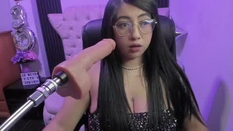  C R I S T A L  online show from 05-16-26, 07:45