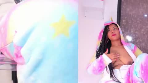 sexy_curlylady online show from 02-08-26, 02:04