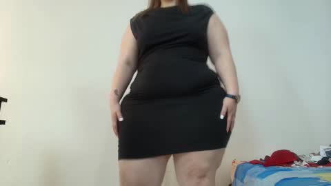 Snapshot of sexy_curvi chatting on 12-22-24, 08:58 karla instagram online show from 12-22-24, 08:58
