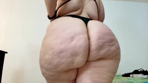 Snapshot of sexy_curvi chatting on 01-17-25, 07:49 karla instagram online show from 01-17-25, 07:49