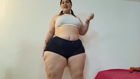 Snapshot of sexy_curvi chatting on 01-26-25, 05:02 karla instagram online show from 01-26-25, 05:02