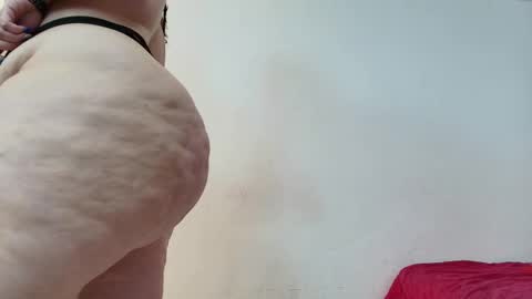 Snapshot of sexy_curvi chatting on 02-03-25, 04:41 karla instagram online show from 02-03-25, 04:41