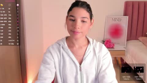 Snapshot of sexy_dreams19 chatting on 02-12-25, 02:56 My name is Keyty H. Welcome online show from 02-12-25, 02:56