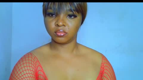 Snapshot of sexy_ebonygirl_ chatting on 10-07-25, 08:17 Clara online show from 10-07-25, 08:17