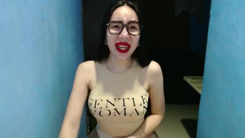 Snapshot of sexy_emily92 chatting on 04-13-26, 08:53 sexy_emily92 online show from 04-13-26, 08:53