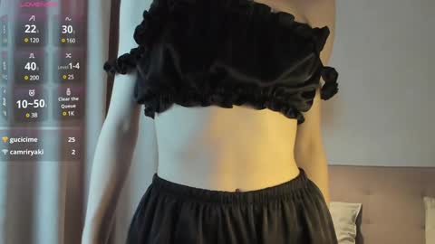 Snapshot of sexy_flora chatting on 12-05-24, 06:43 Flora online show from 12-05-24, 06:43