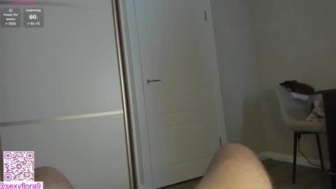 Snapshot of sexy_flora chatting on 02-06-25, 12:48 Flora online show from 02-06-25, 12:48