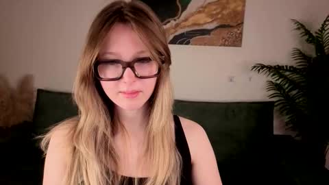 Forest fairy online show from 02-07-26, 07:23