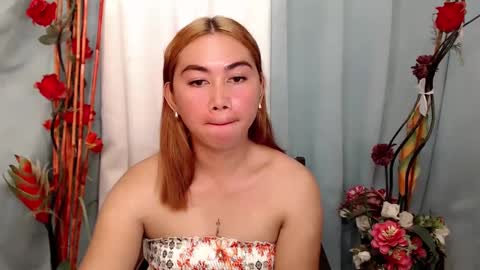 Snapshot of sexy_hannahxx chatting on 02-18-25, 01:32 HANNAH online show from 02-18-25, 01:32
